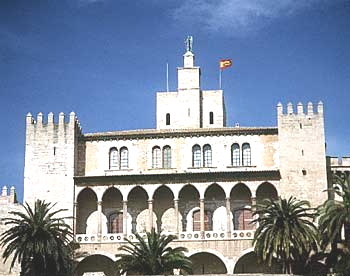 Der Almundaina-Palast in Palma